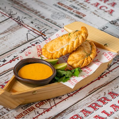 Empanadas a lo Macho (2 unidades)