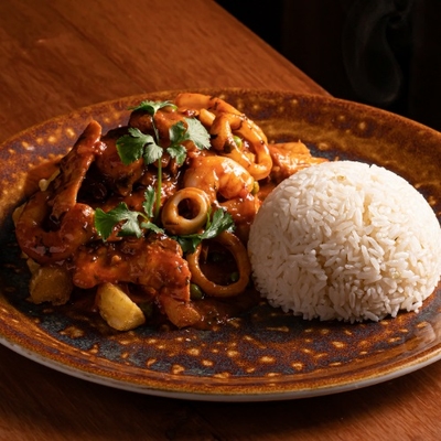 Pescado del Día a Lo Macho Bodegón
