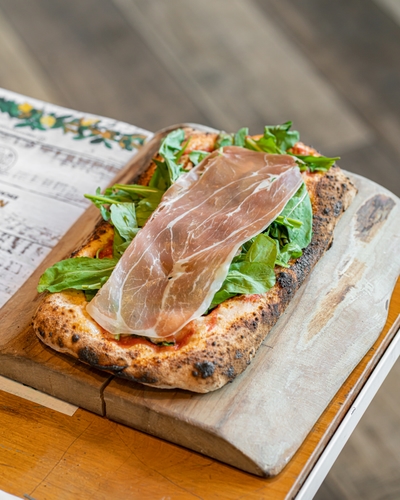 Prosciutto Rúcula Pizzino