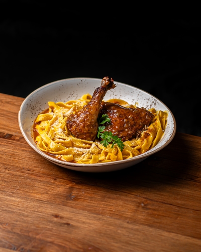 Pollo al Horno Fetuccini a la Huancaína