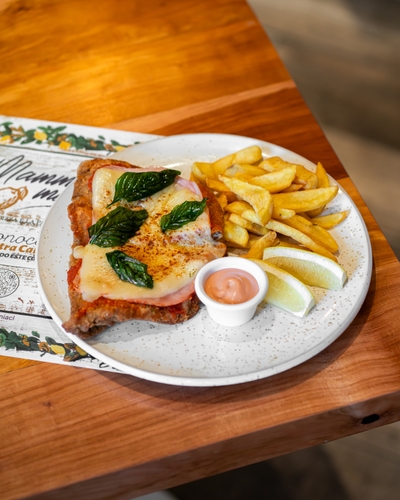 Milanesa Pollo Napolitana