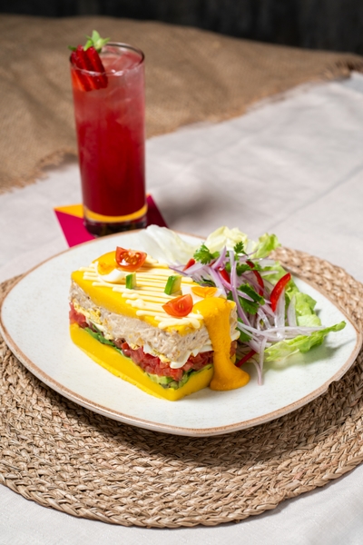 Causa Limeña Pollo
