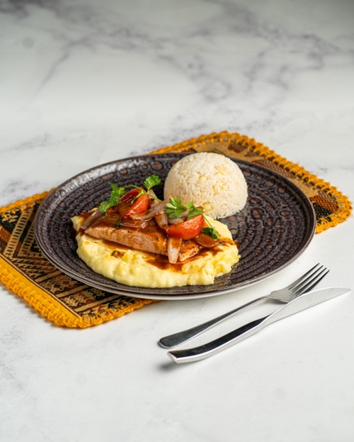 Salmón a la Chorrillana