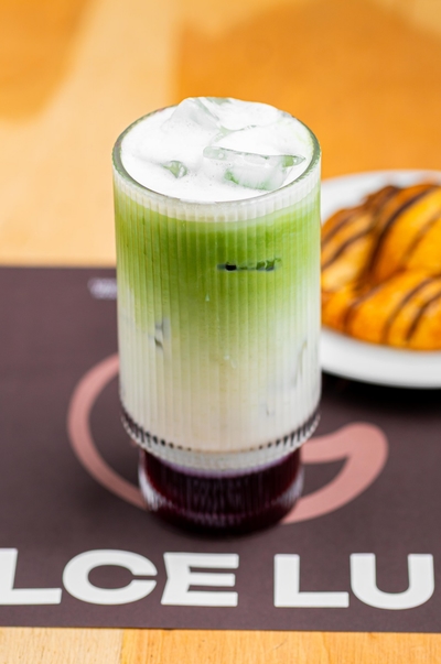 Matcha Berry Latte
