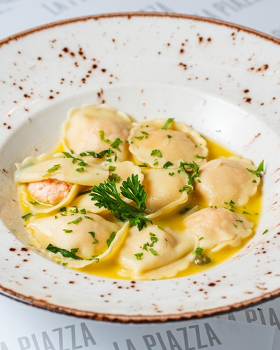 Raviol de Salmone