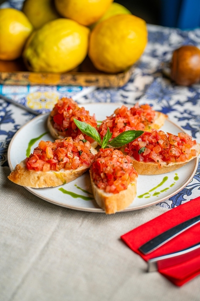 Bruschetta al pomodoro (5 Unidades)