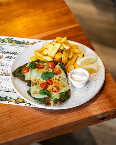 Milanesa Pollo Ligure