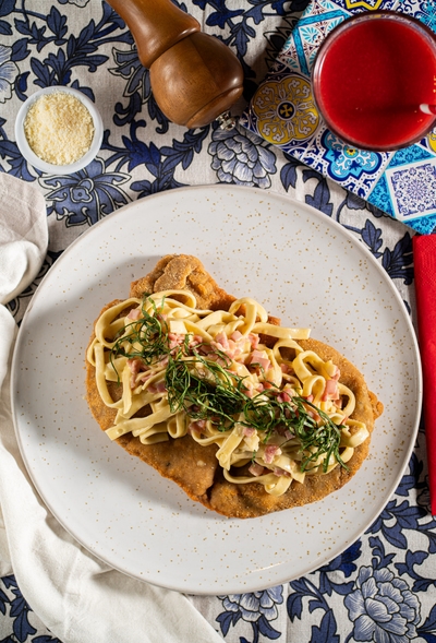 Milanesa Pollo Panna Posciutto